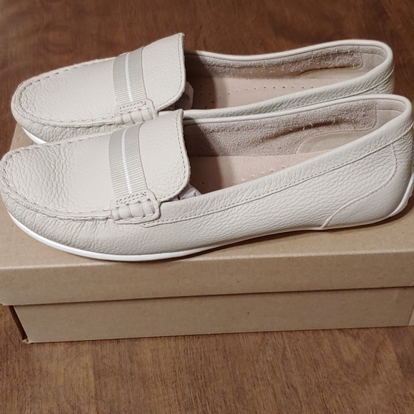 Clark's NWT Dameo Vine Driving Moc Loafer - Picture 2 of 6